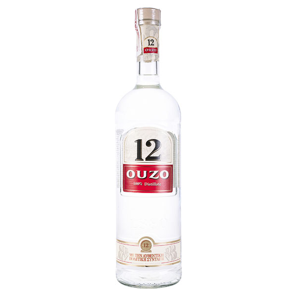 Botella de licor ouzo